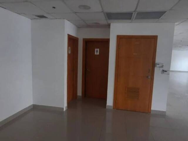 Oficina para Venta en Guayaquil - 4