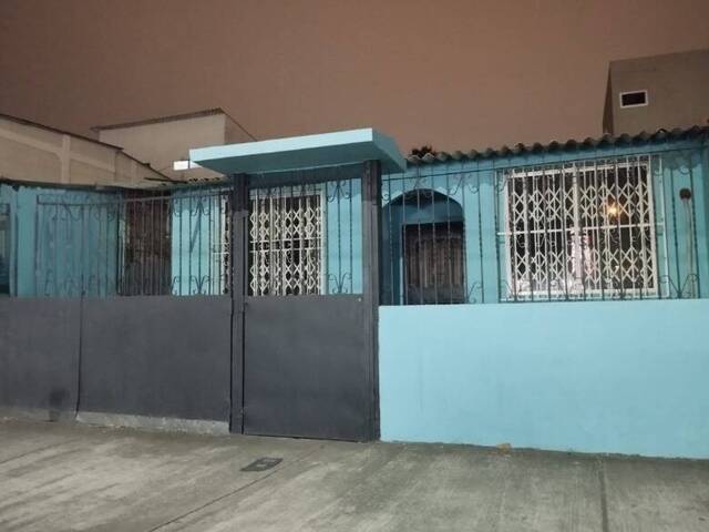 #445 - Casa para Venta en Guayaquil - G - 1